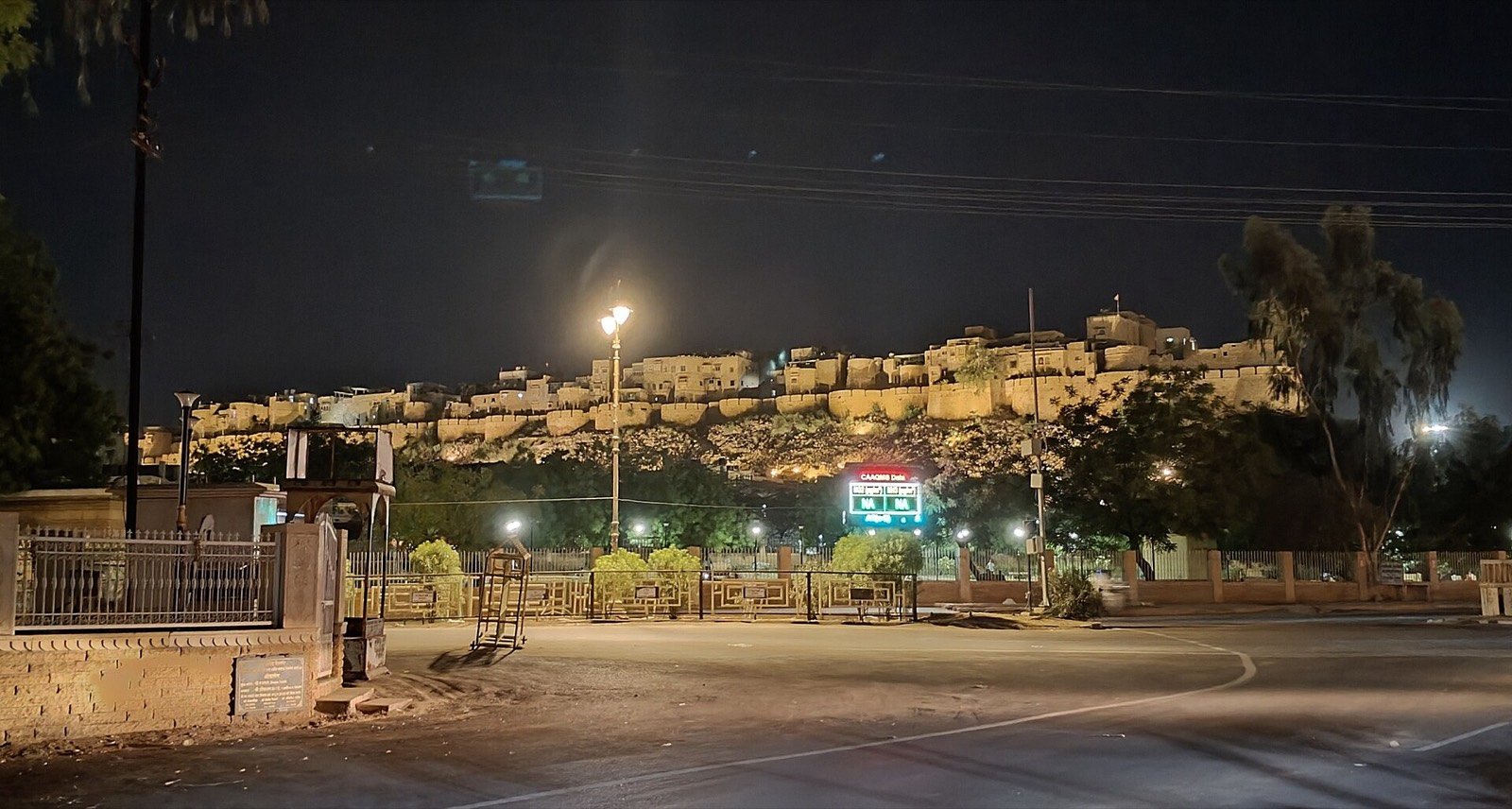 Jaisalmer Fort lit up at night on a Rajasthan luxury tour