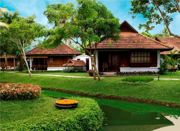 GLIMPSES OF KERALA 04 Nights/ 05 Days