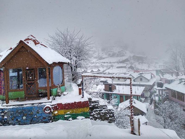 Snow Cover Uttarakhand  Mussoorie(2) – Dhanaulti (1)